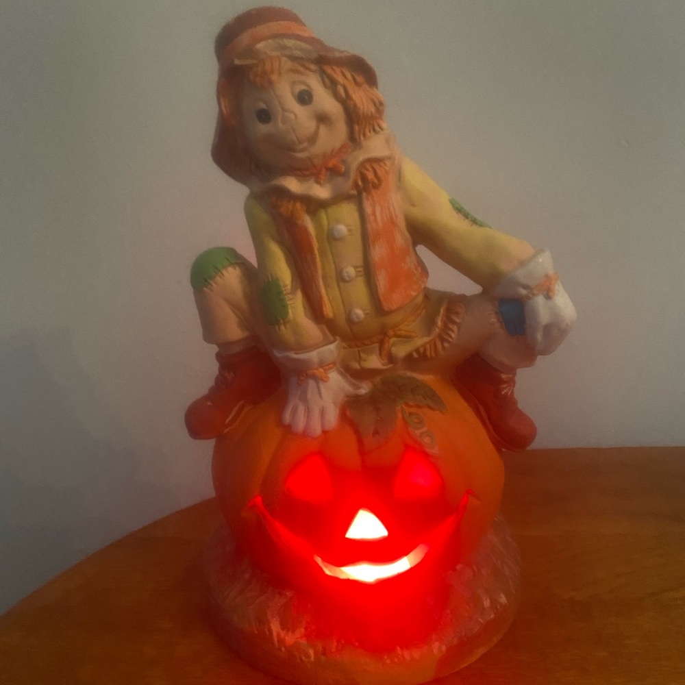 Lefton Rare Vintage Halloween Scarecrow Jack o lantern pumpkin night light 1988